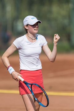 Filippa Stieg 390 - Melosch Recycling Open